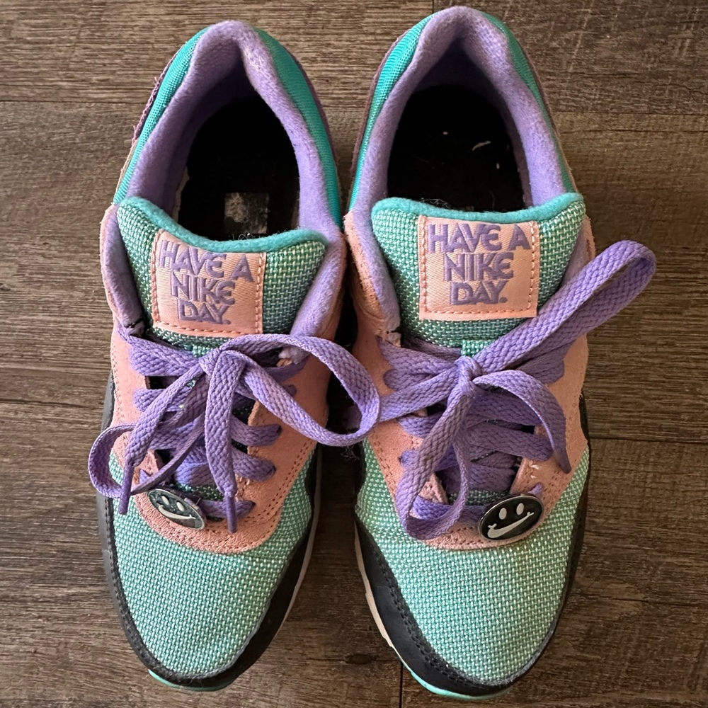 Nike Purple and Teal Sneakers